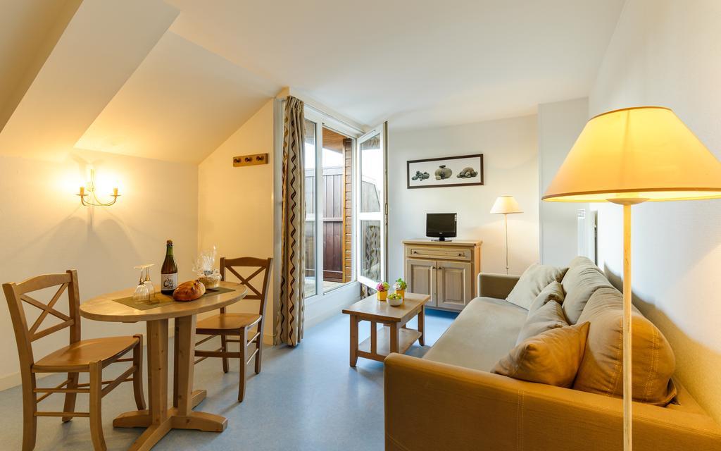 Lagrange Vacances Les Roches Douvres Saint-Briac-sur-Mer Værelse billede